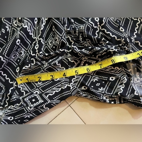 MAMA By H&M Cloth Shorts h&m mama shorts black Stamp stamps size 12 - Picture 8 of 14